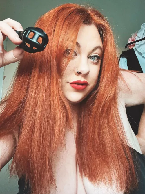 [domme] beg me to lock your cock 😍