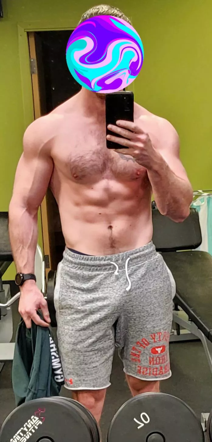 E(m)pty gym means clothing is optional right?