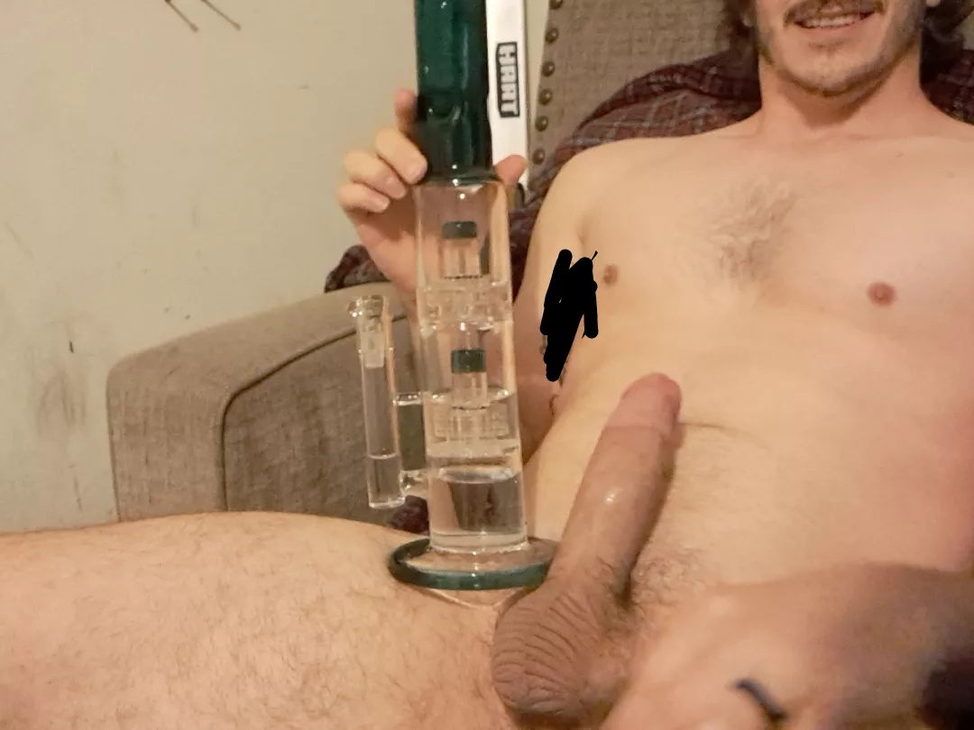 extra horny while smoking this morning (m)