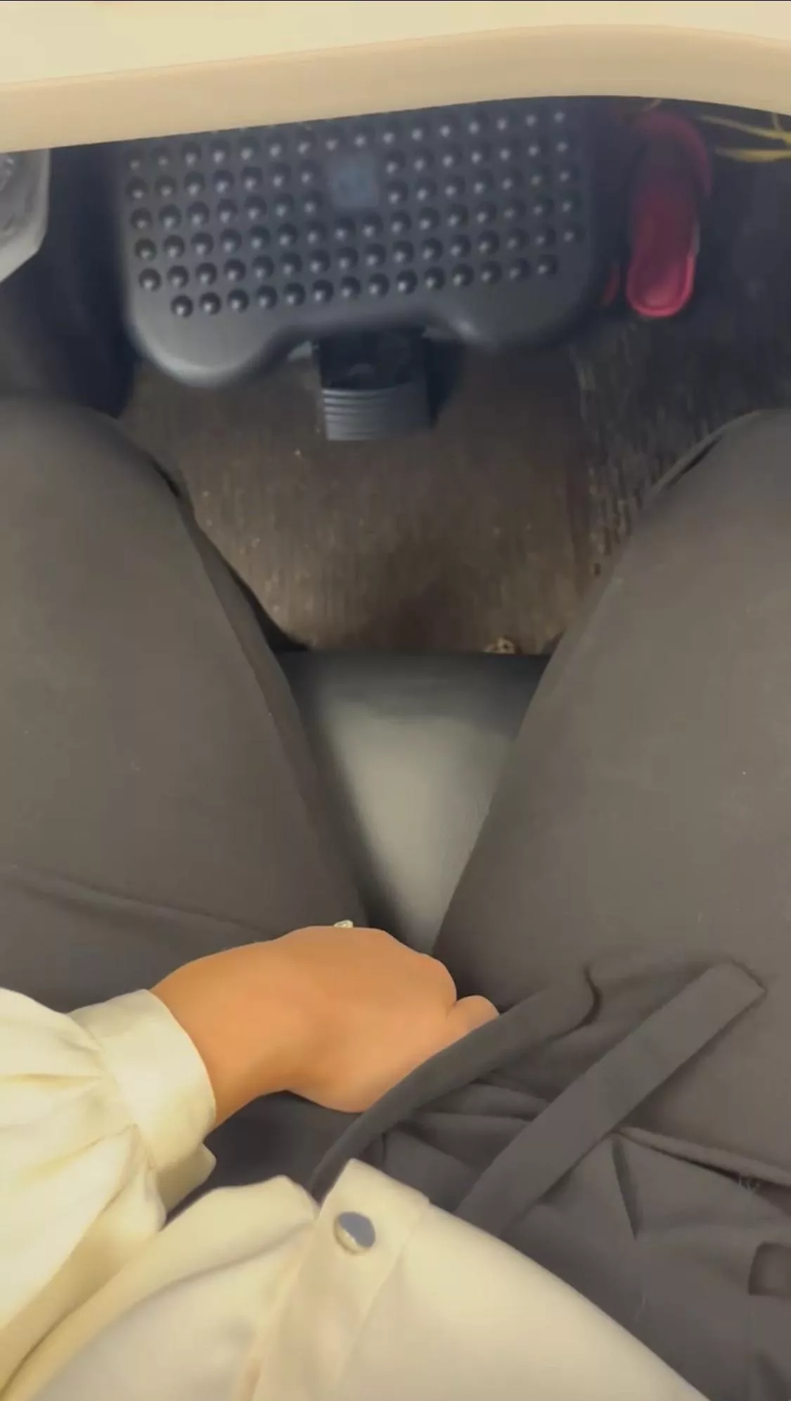 Friday fun under my desk 🤫