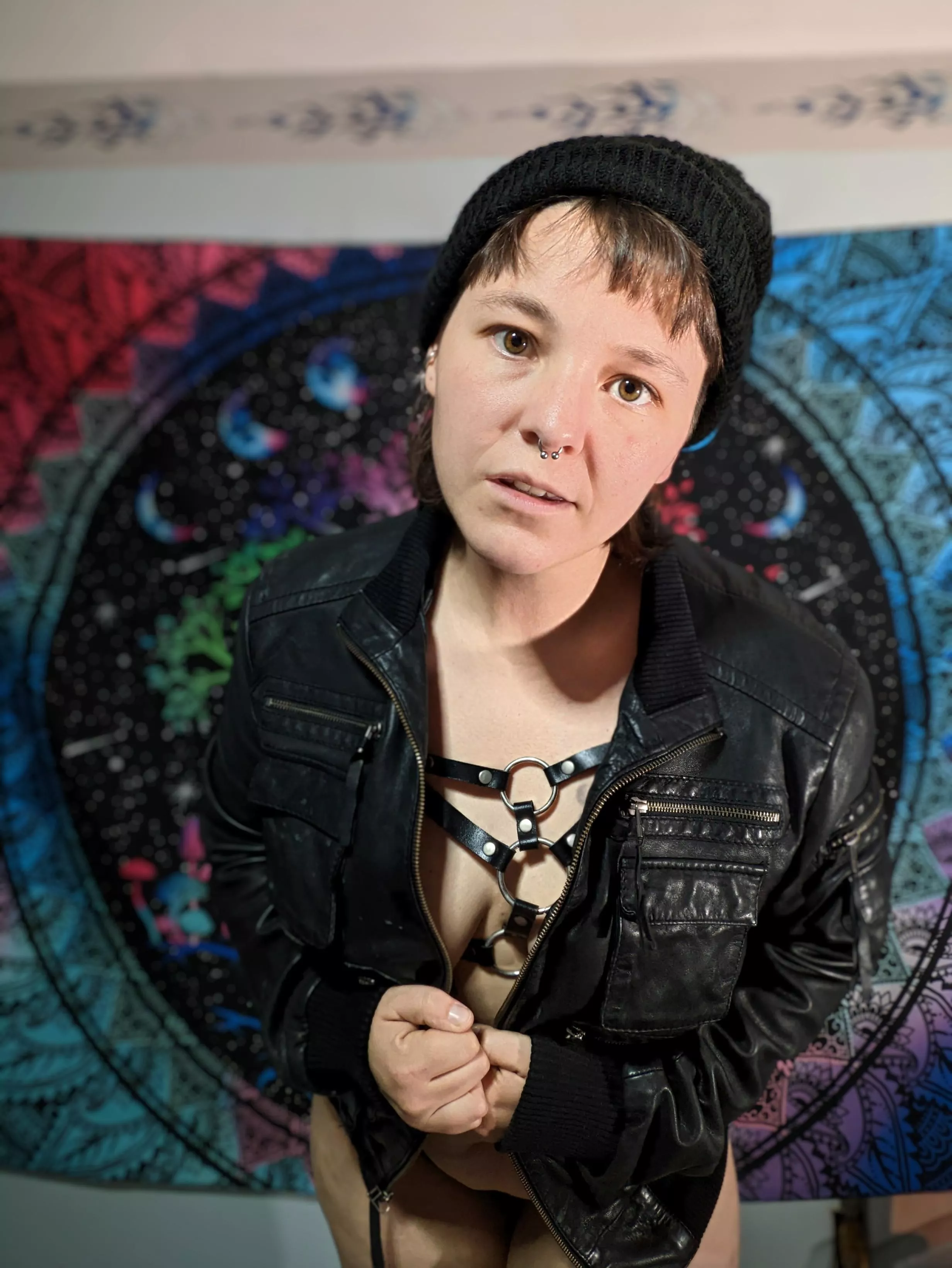 Happy Friday. Want to celebrate? 😘