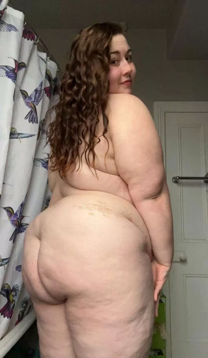 How’s the view from back there? 🤭