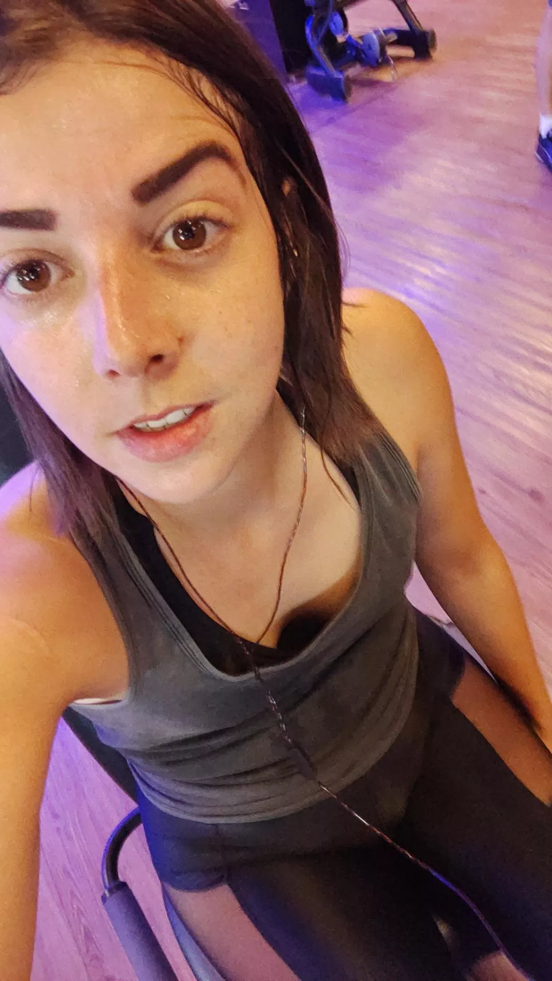 If I'm sweaty any workout is good! (f)