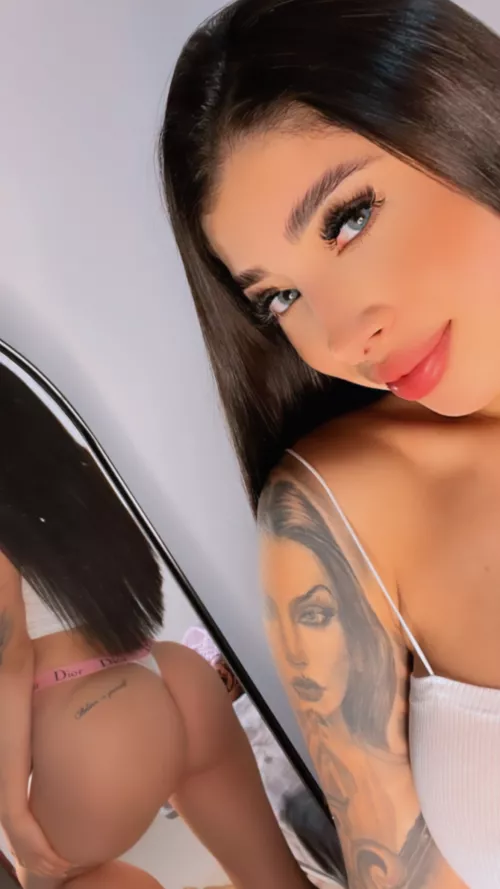 If you're an ass guy, does mine look tasty to you ?