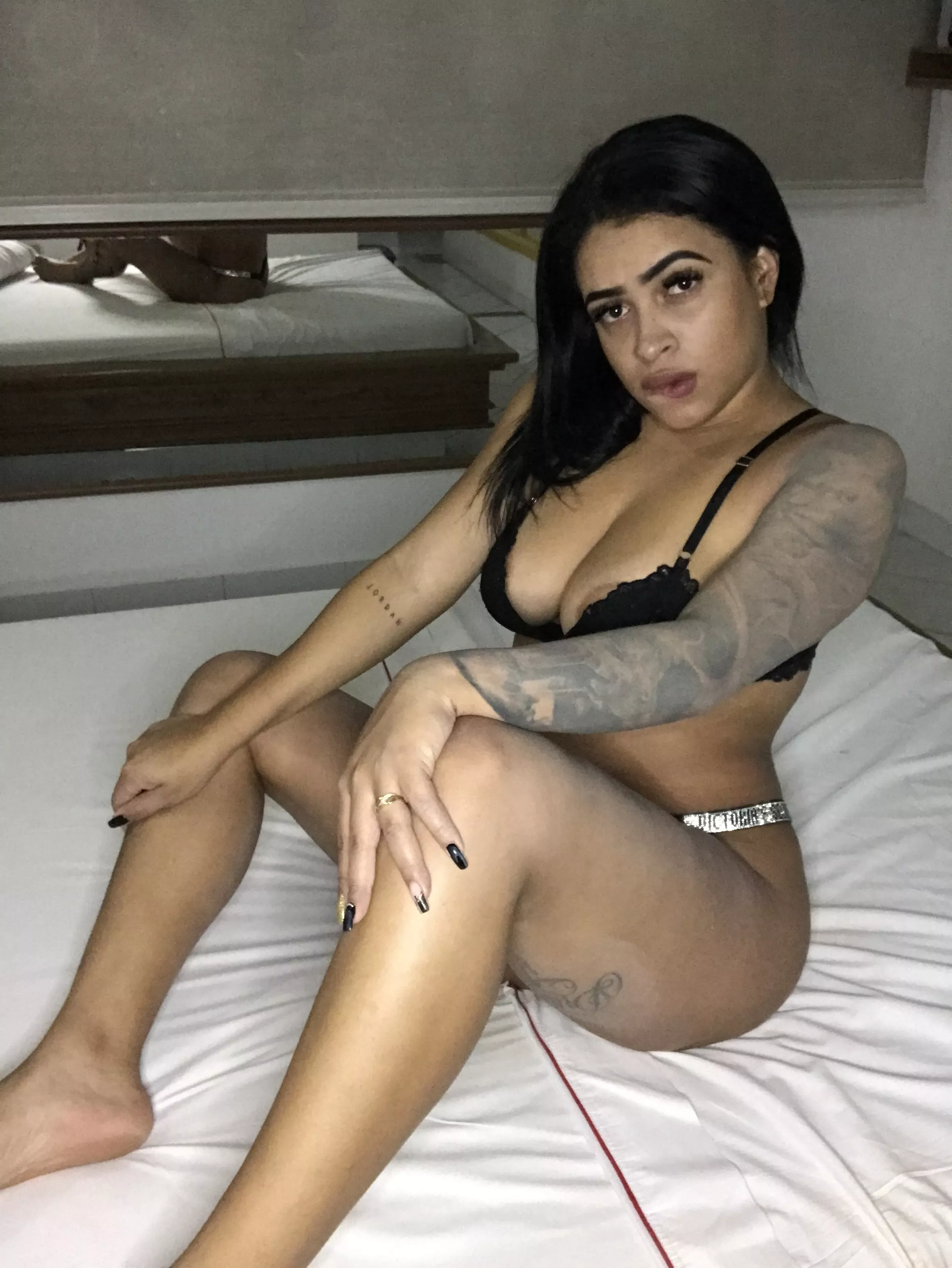 I'm too turned on to put clothes on. Get here quick! ;)