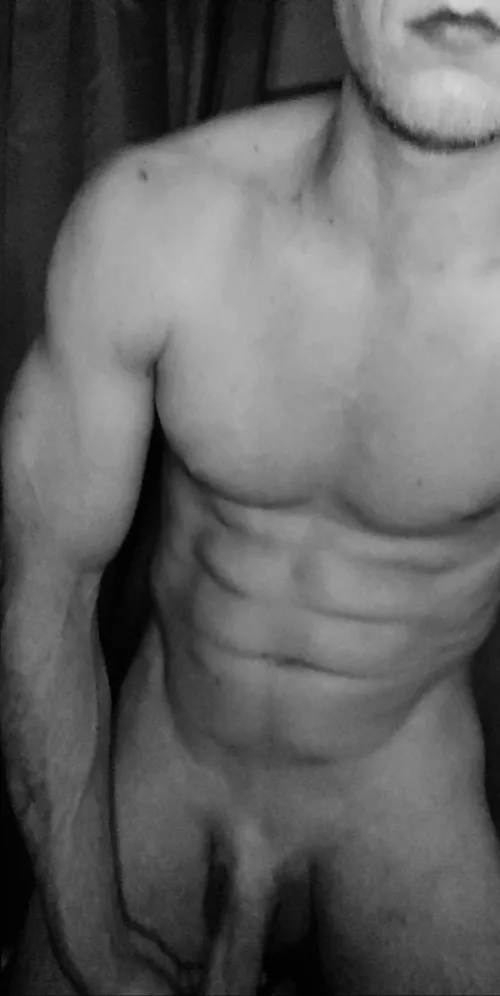 [M] i wanna feel your body against mine