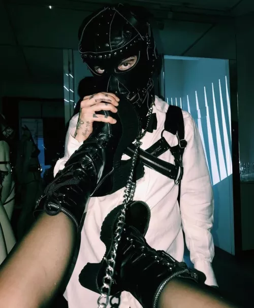 My little pretty sissy