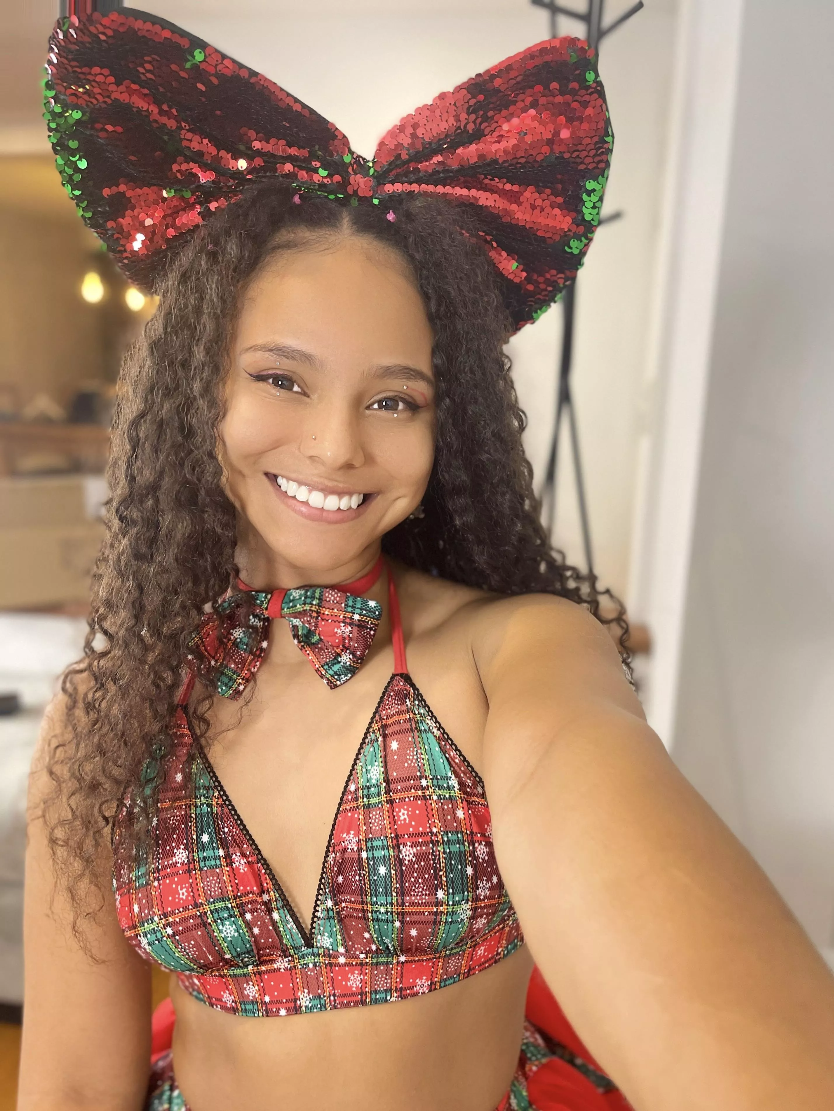 New outfit for the holidays. Thoughts? [f18]