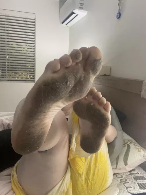only the dirtiest feet for you 😜 it’s been a long day of yard work!