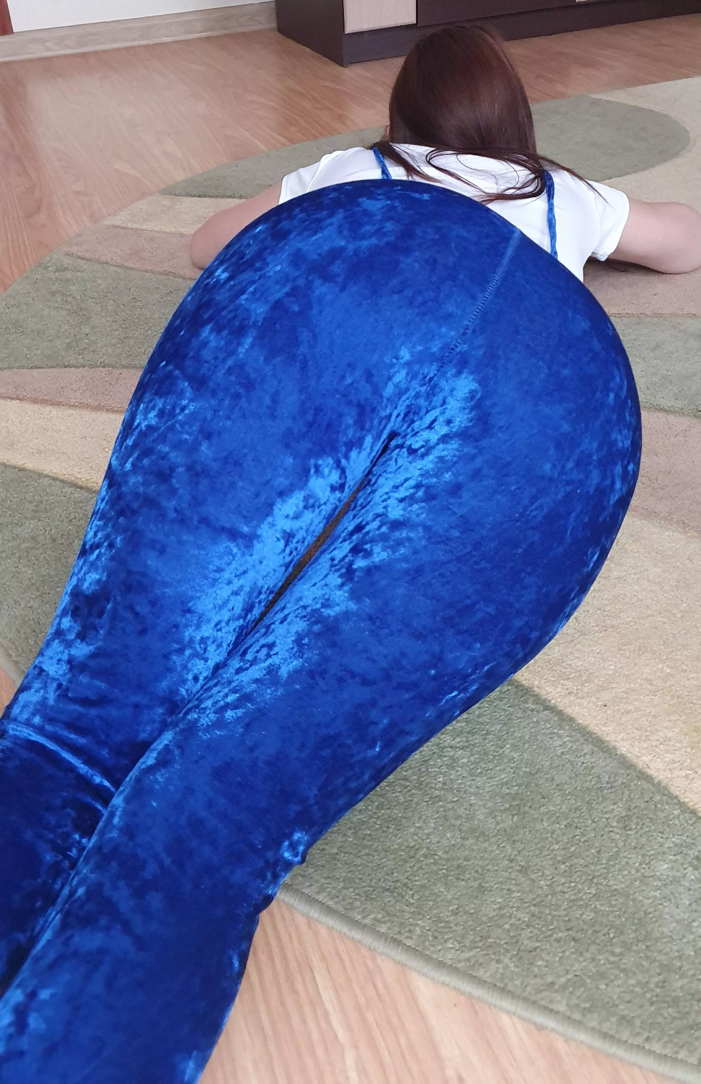 Pull my yoga pants and use me