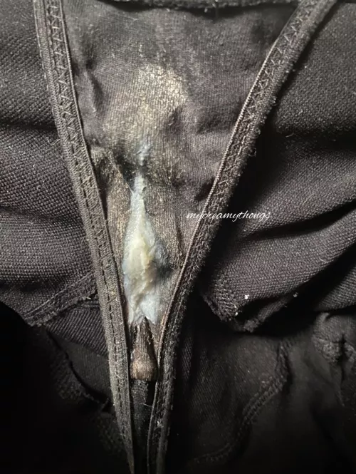 [Selling] Creamy cummed panties 😋 add ons available. Message me for prices & more info.