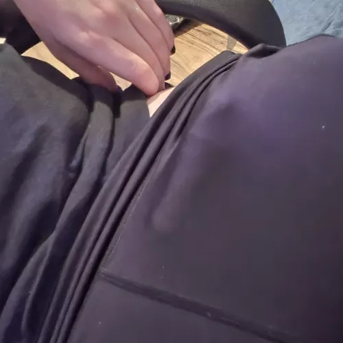 (she/her) looks so good in these tights