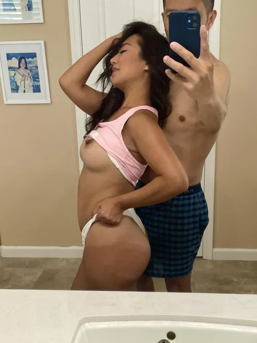 Showing off my wife on Tele - DM me hubbsbae