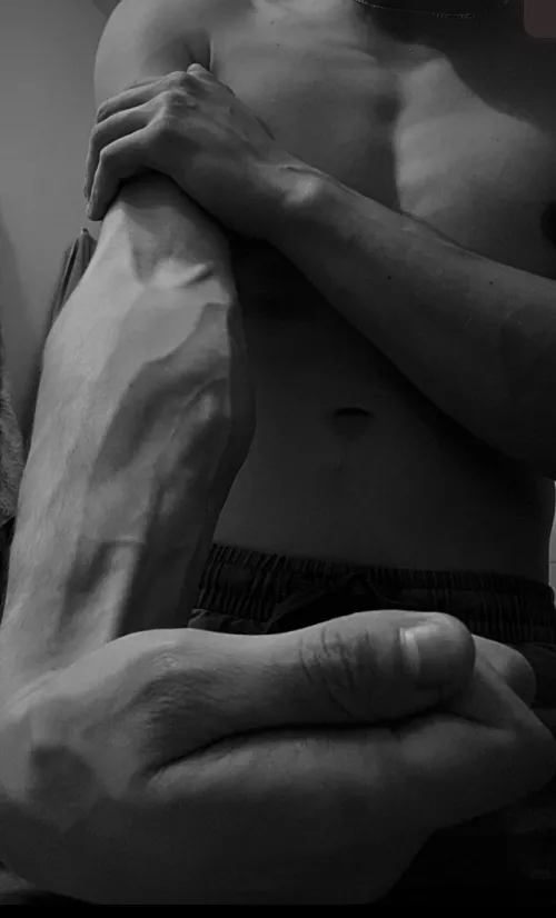 the insertions in my forearm muscle are no joke