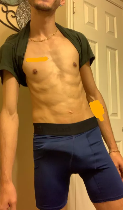 This is one of my new favorite pictures I’ve taken of myself.