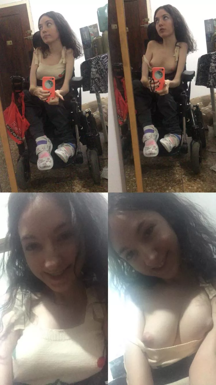 This shirt is adorable