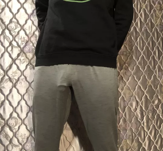 Tis the season for free balling and grey sweatpants