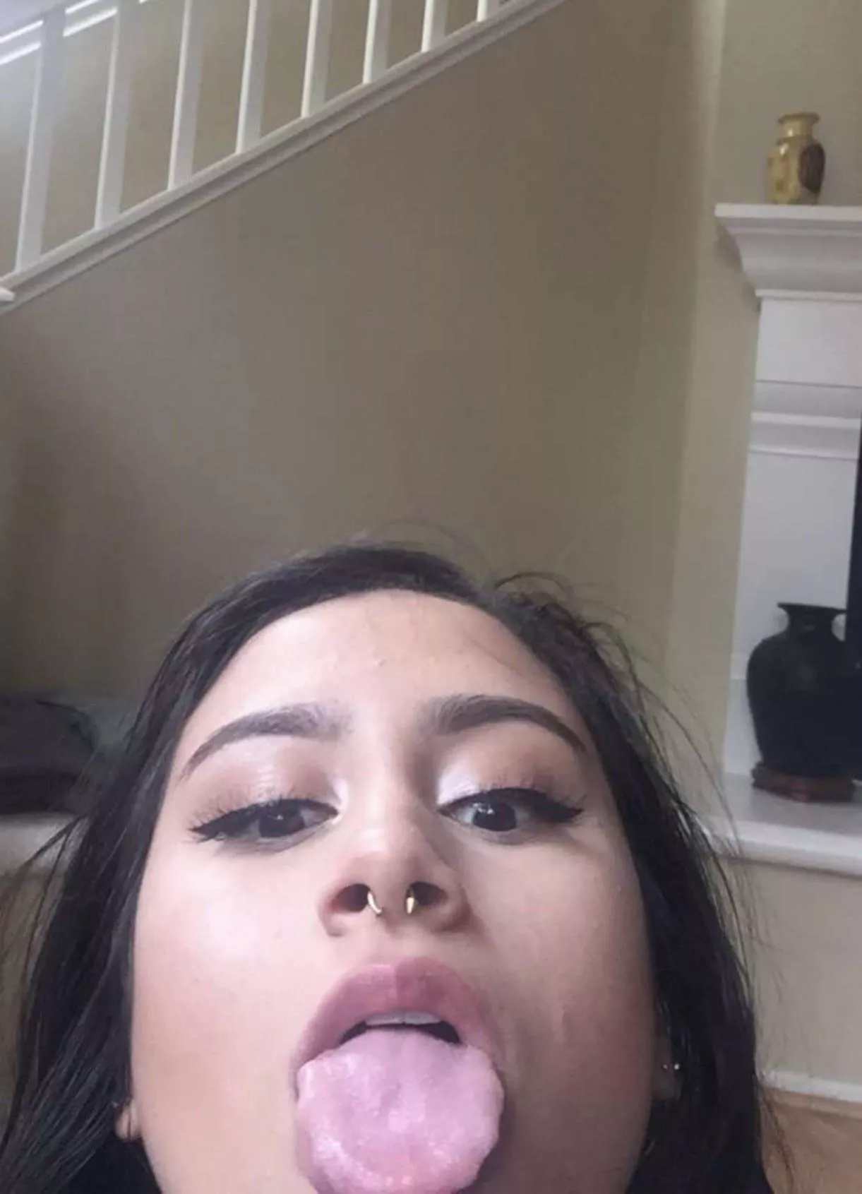 wanna bust a fat one to her? upvote and dm me