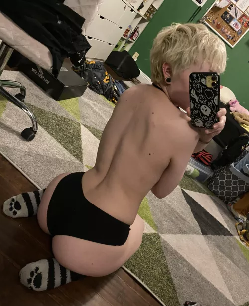 Well I lost a bet so have fun with the picture