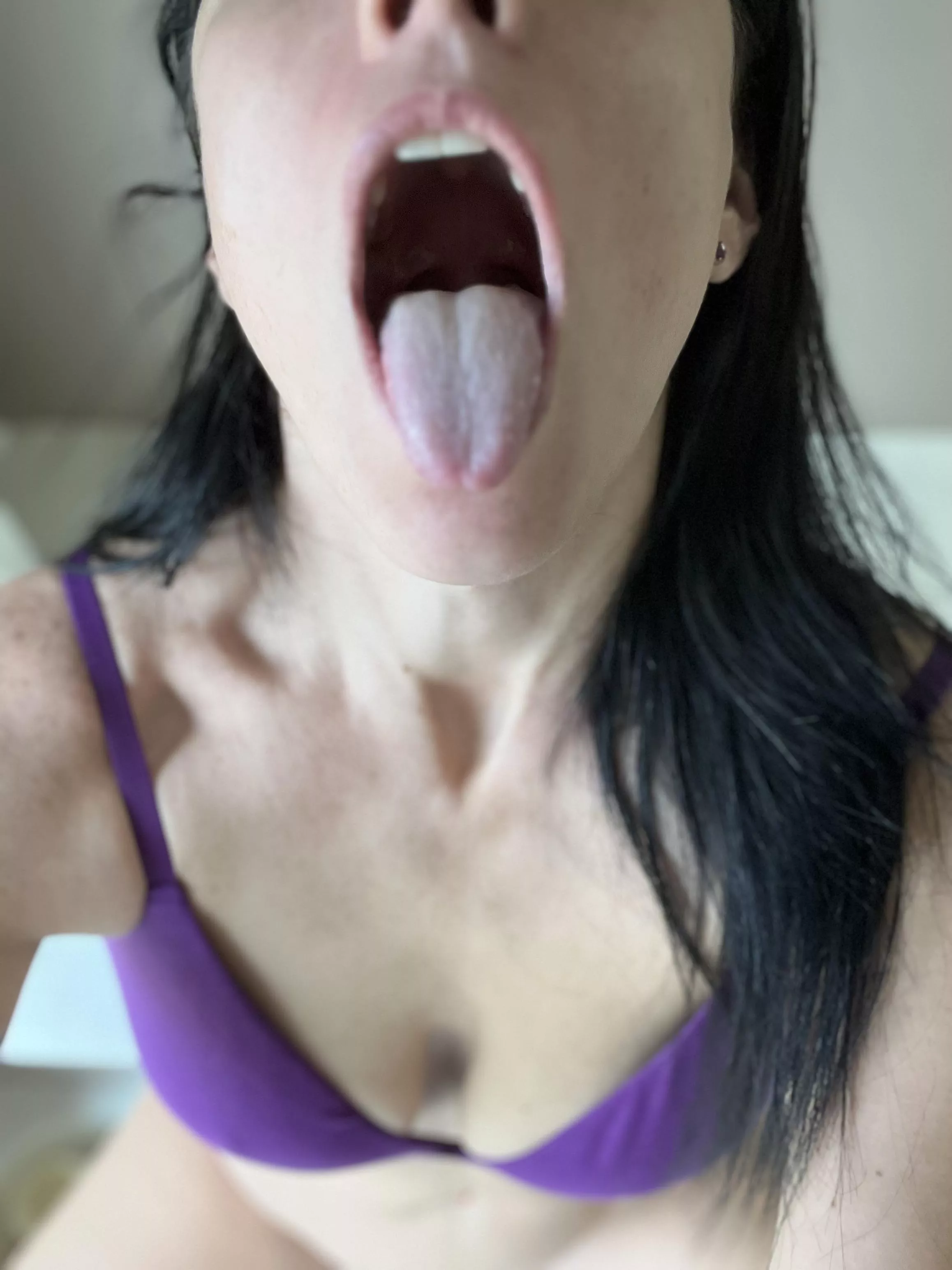 Where do you want my tongue first?