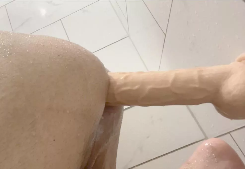 Who wants to replace my dildo?