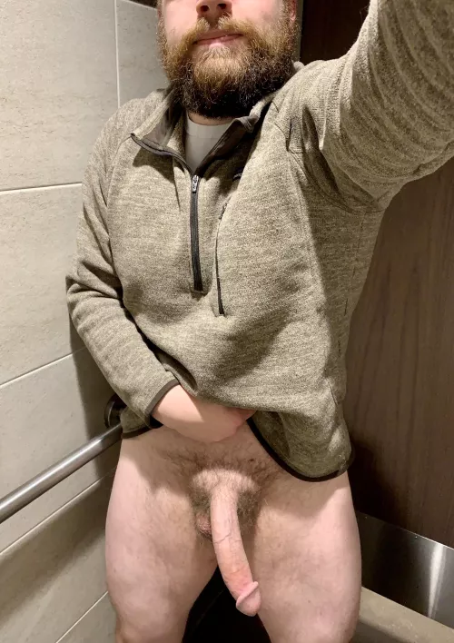 Who’s in favor of pant-less Fridays? [35]