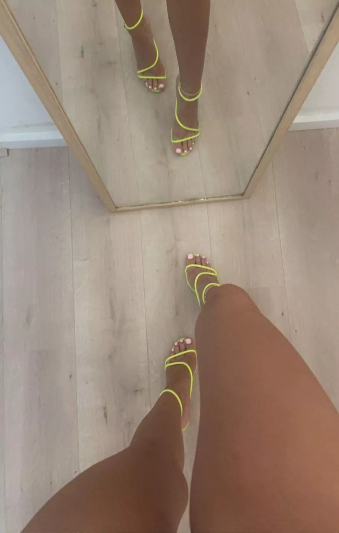 Worship my legs and feet