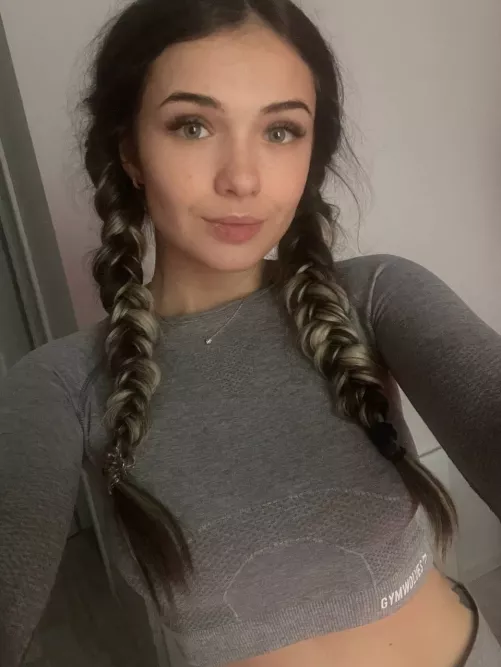 would u like to touch me ?