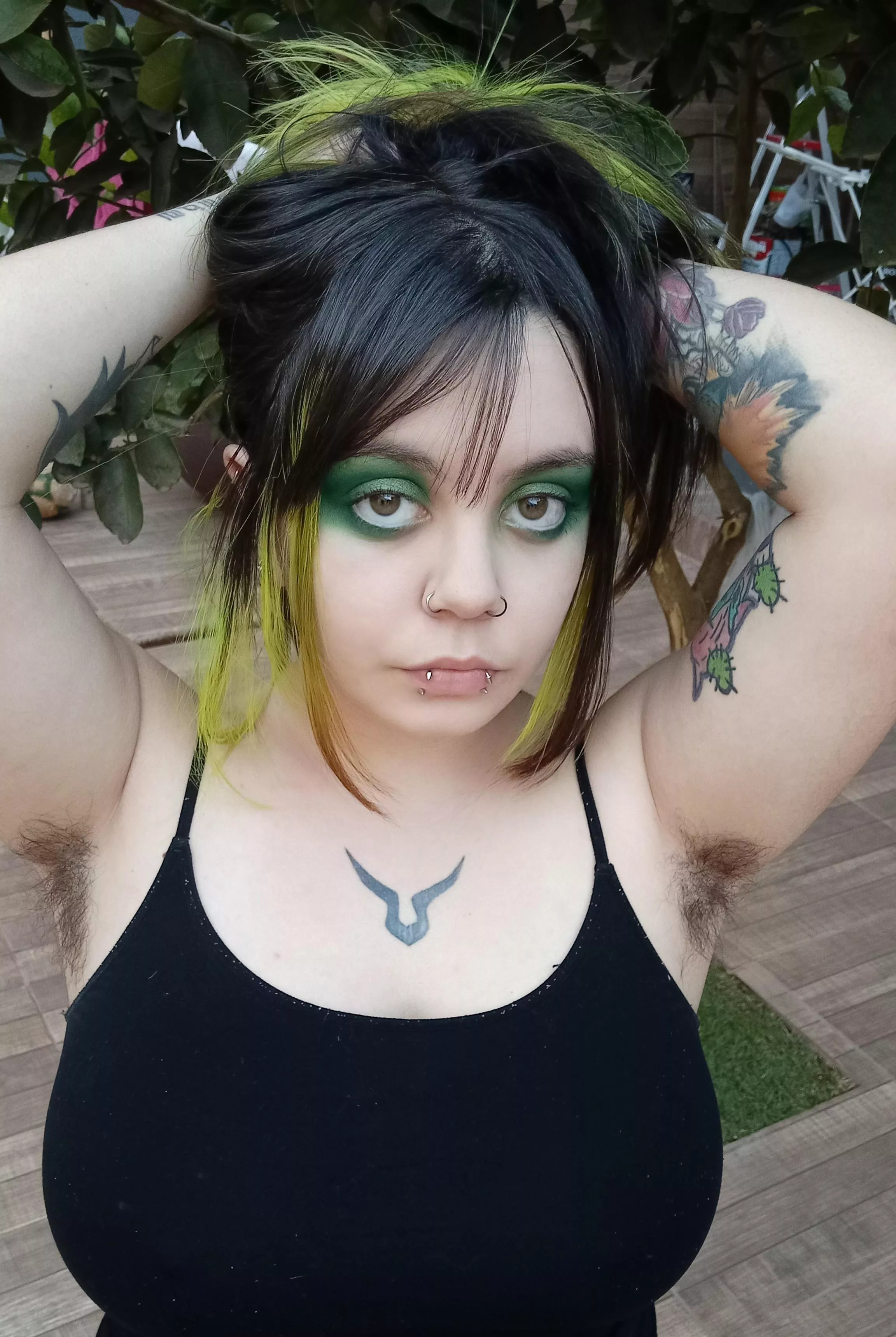 would you lick my armpits?