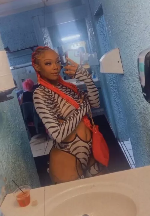 Your lil zebra 🦓 😁🫶🏼💕