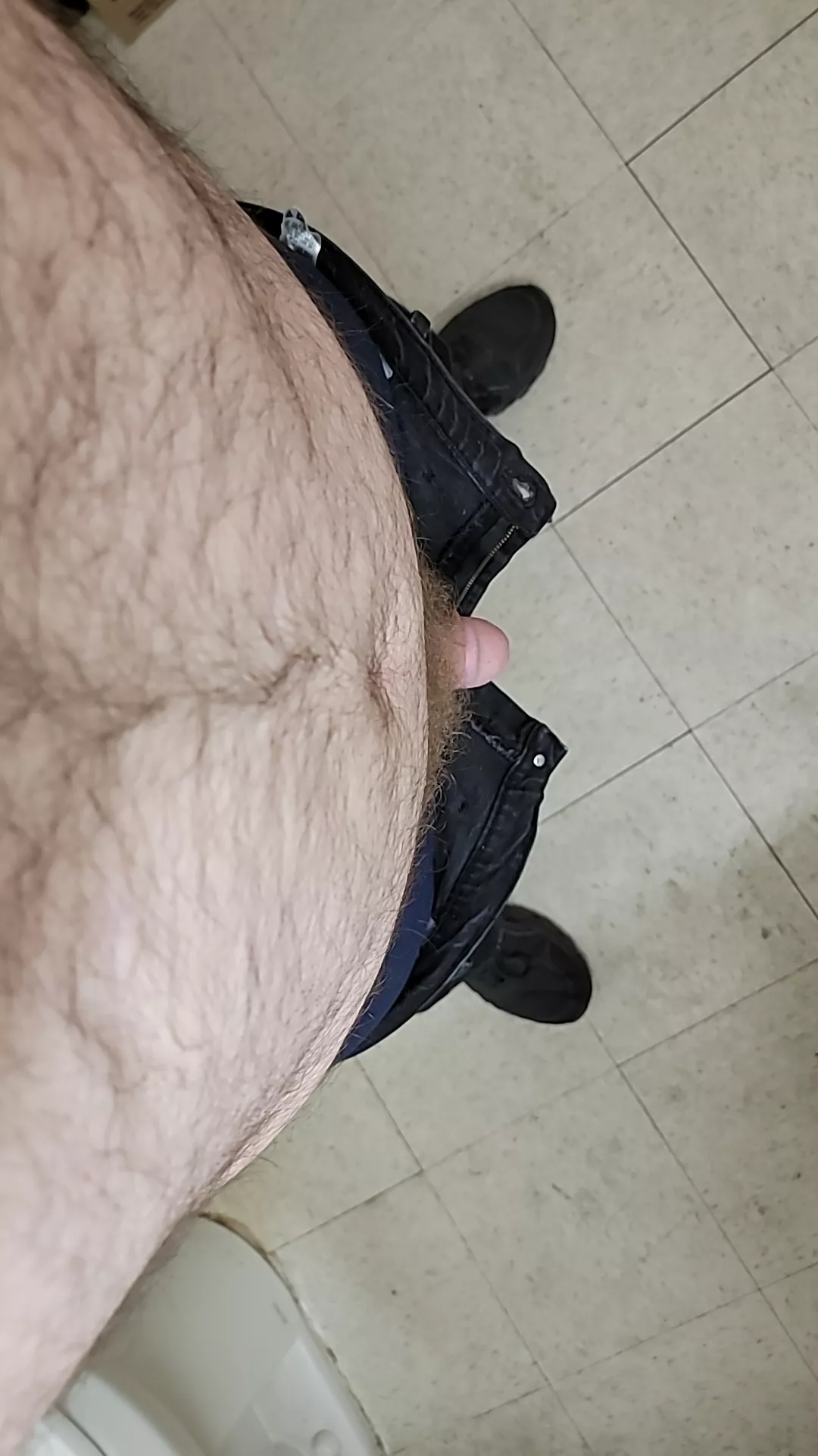 46 lonely dad at work