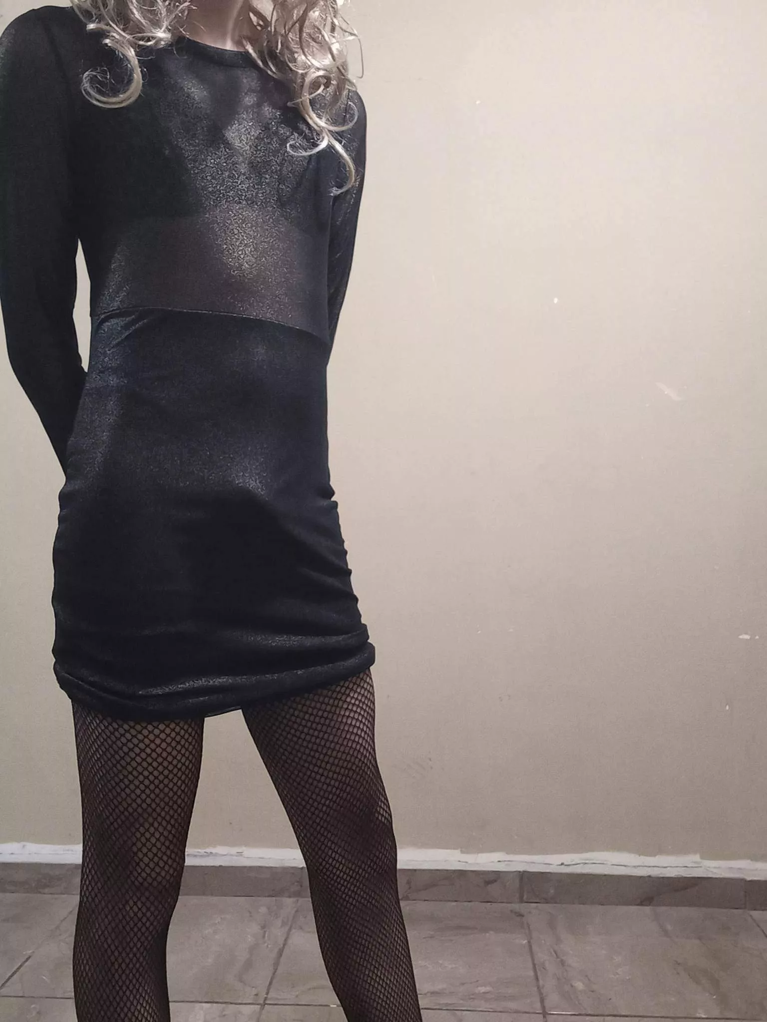 amm excuse me, what are you looking at?😳