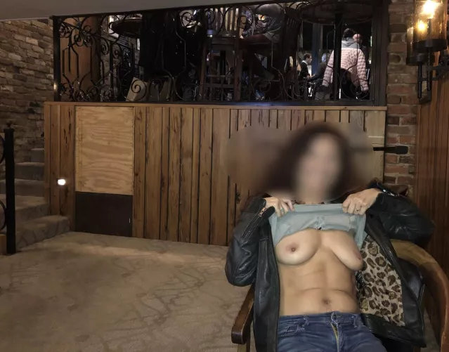 Annie (wife, 54) welcomes you to the weekend!