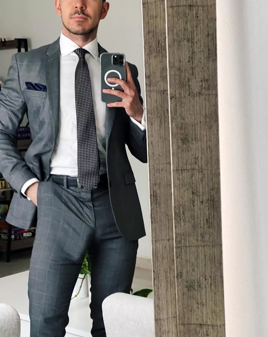 Been getting some compliments on my suit choice today