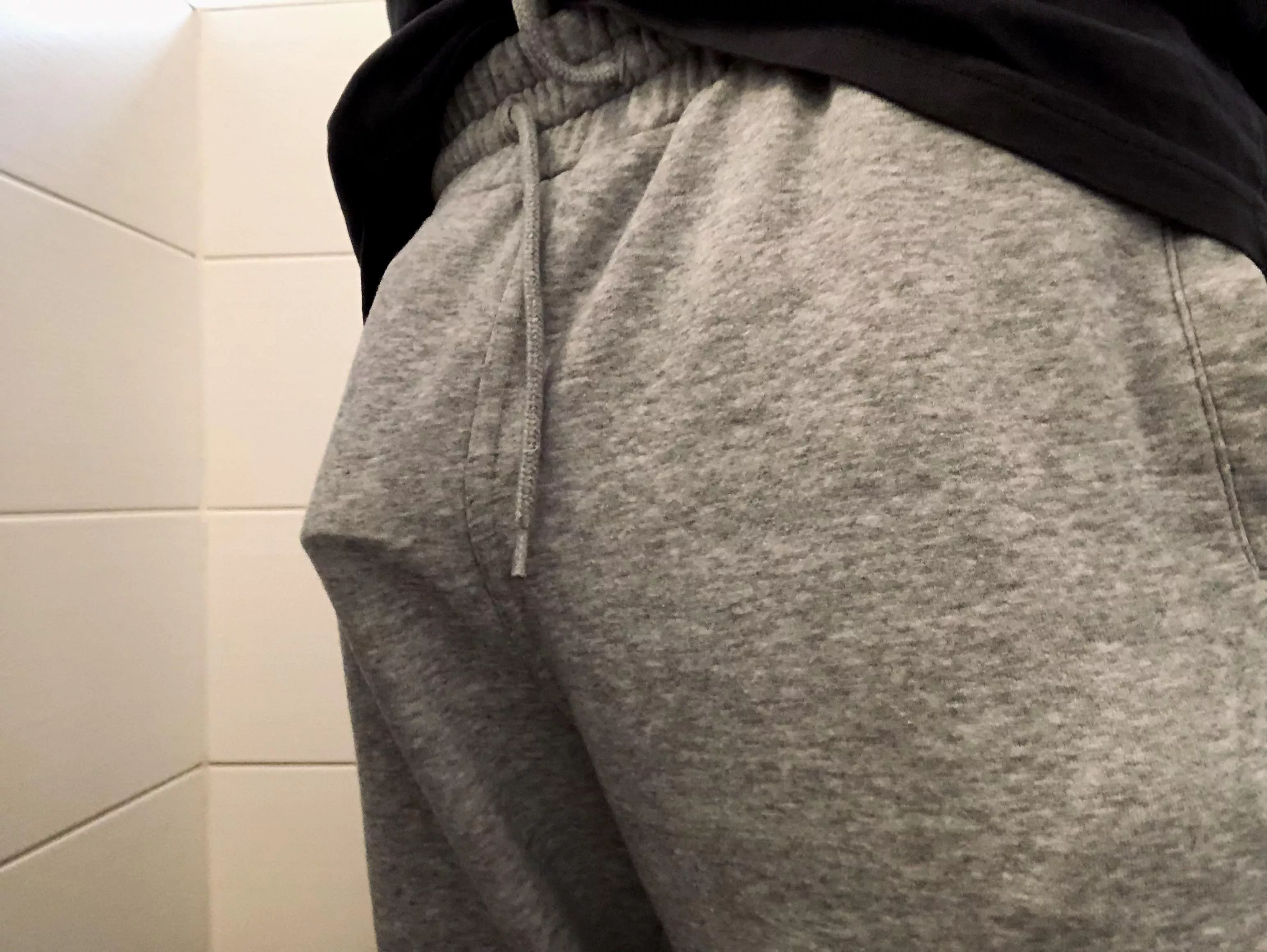 Do you like grey sweatpants?