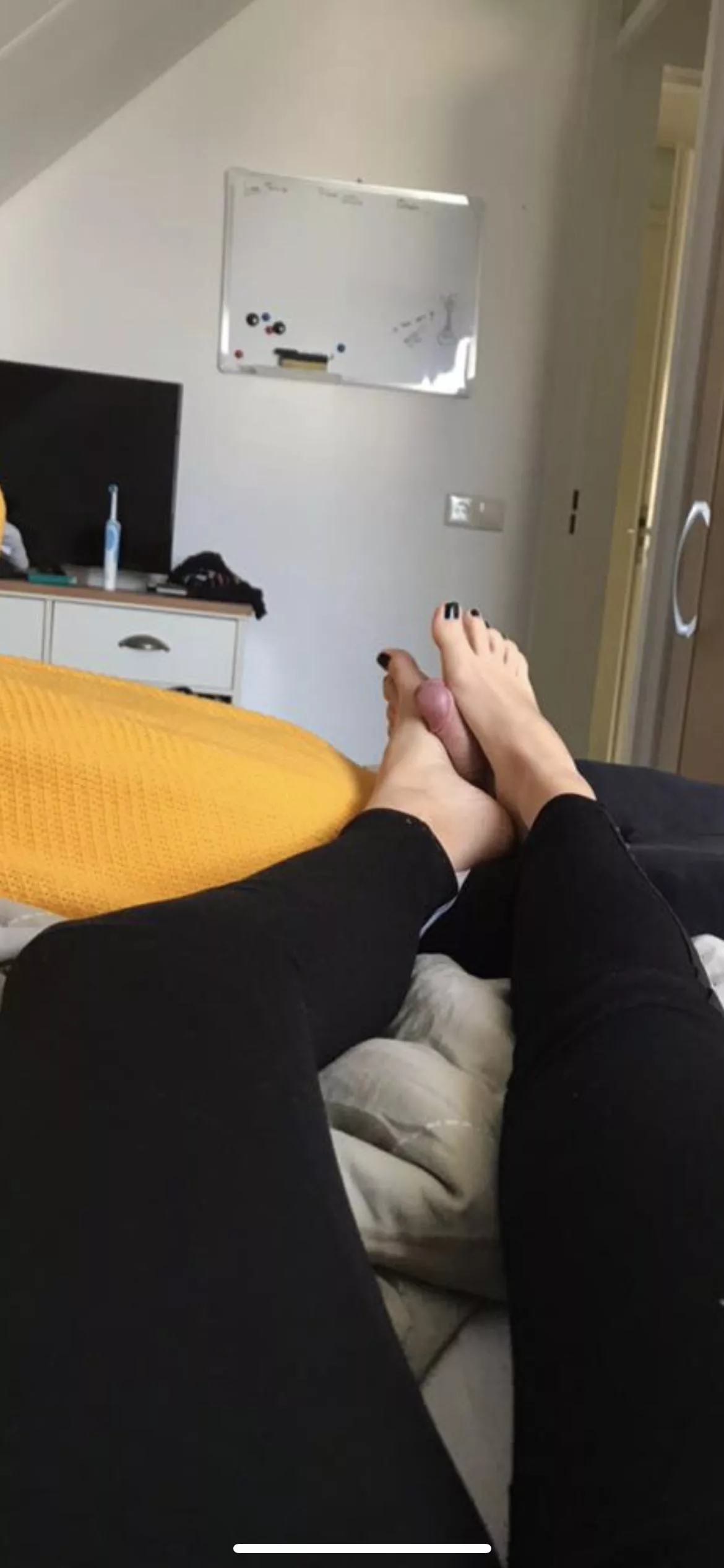 Footjob.. again..