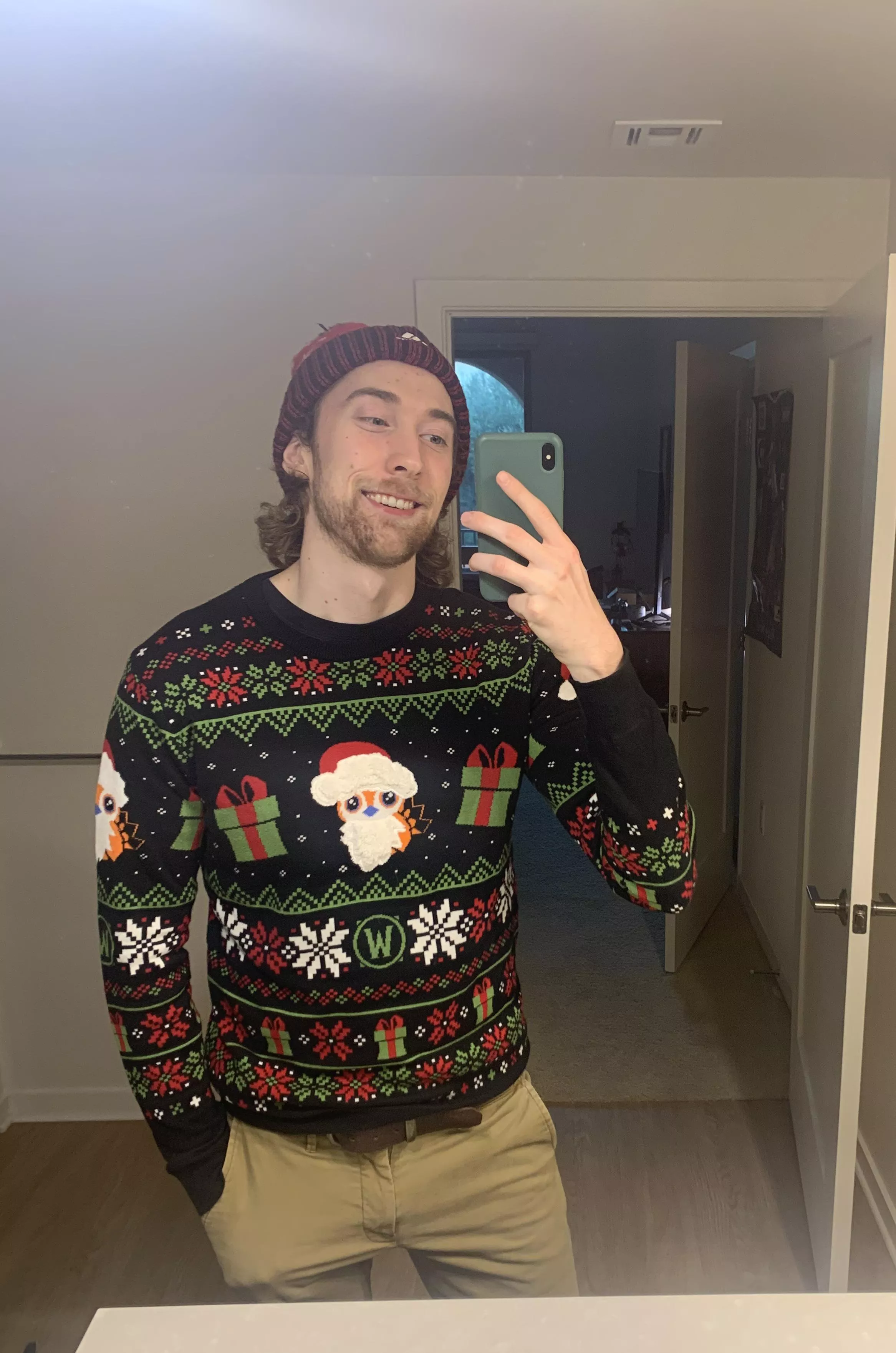 Got another WoW sweater (Christmas themed this time)