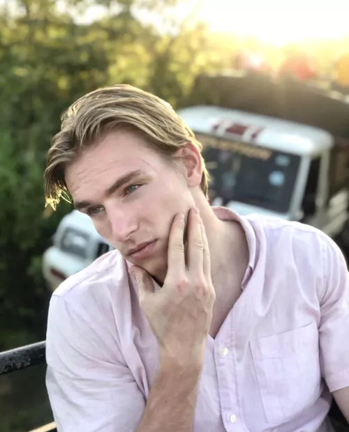 Haven’t been feeling so good lately, could use a hug.