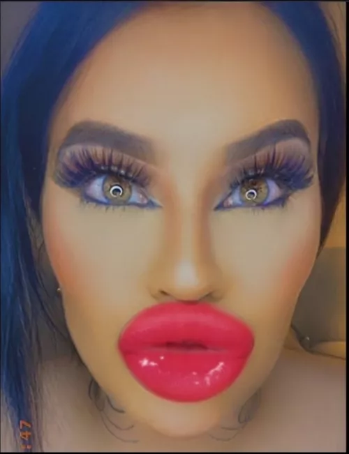 Her lips are so perfect