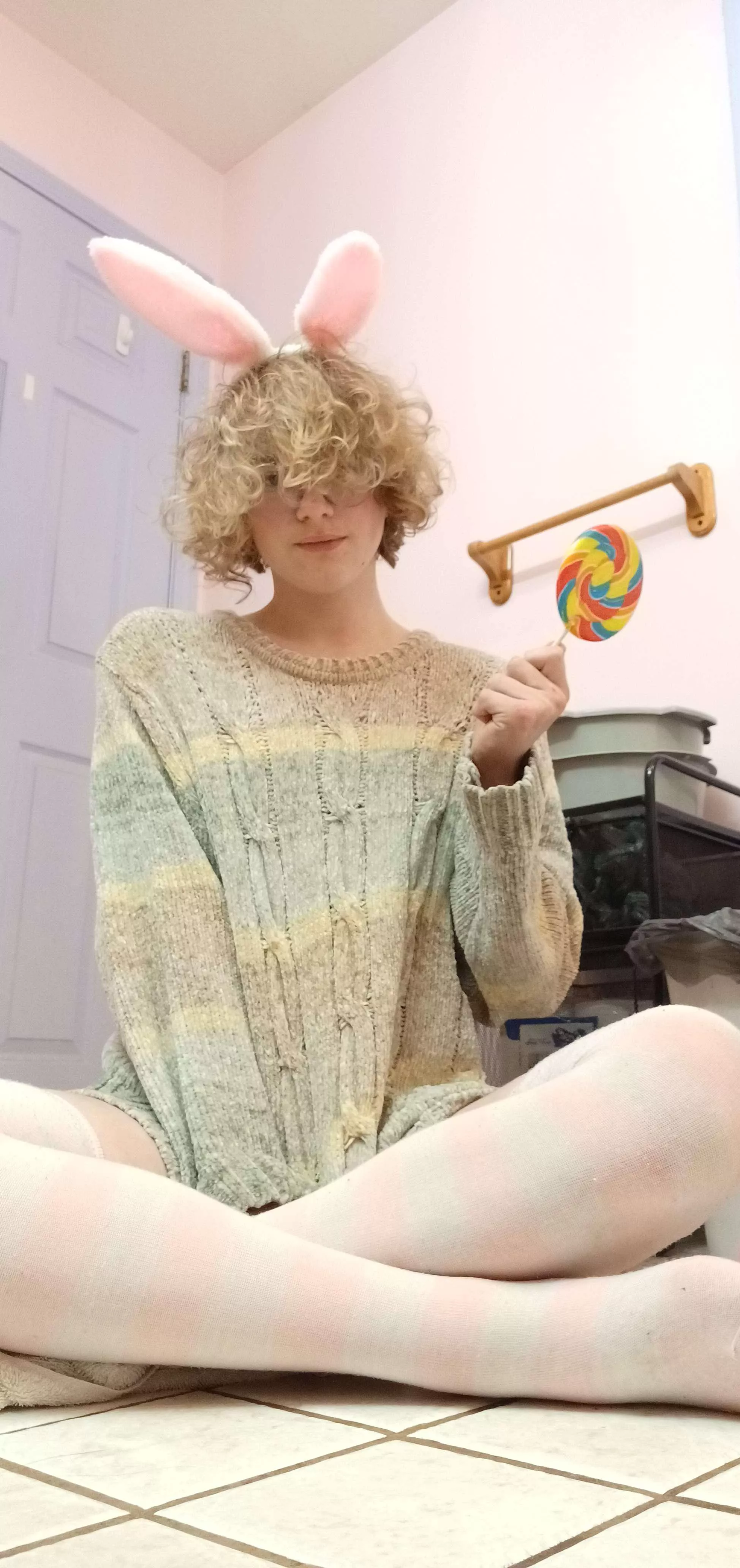 I gots a loiloliolioliolioliolipop how doos I look?