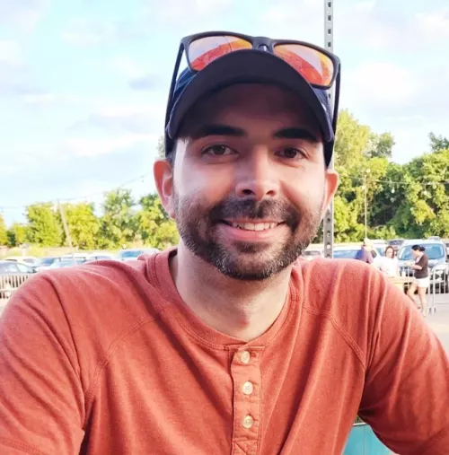 is dating an option anymore or does everyone stay single once you reach 30?