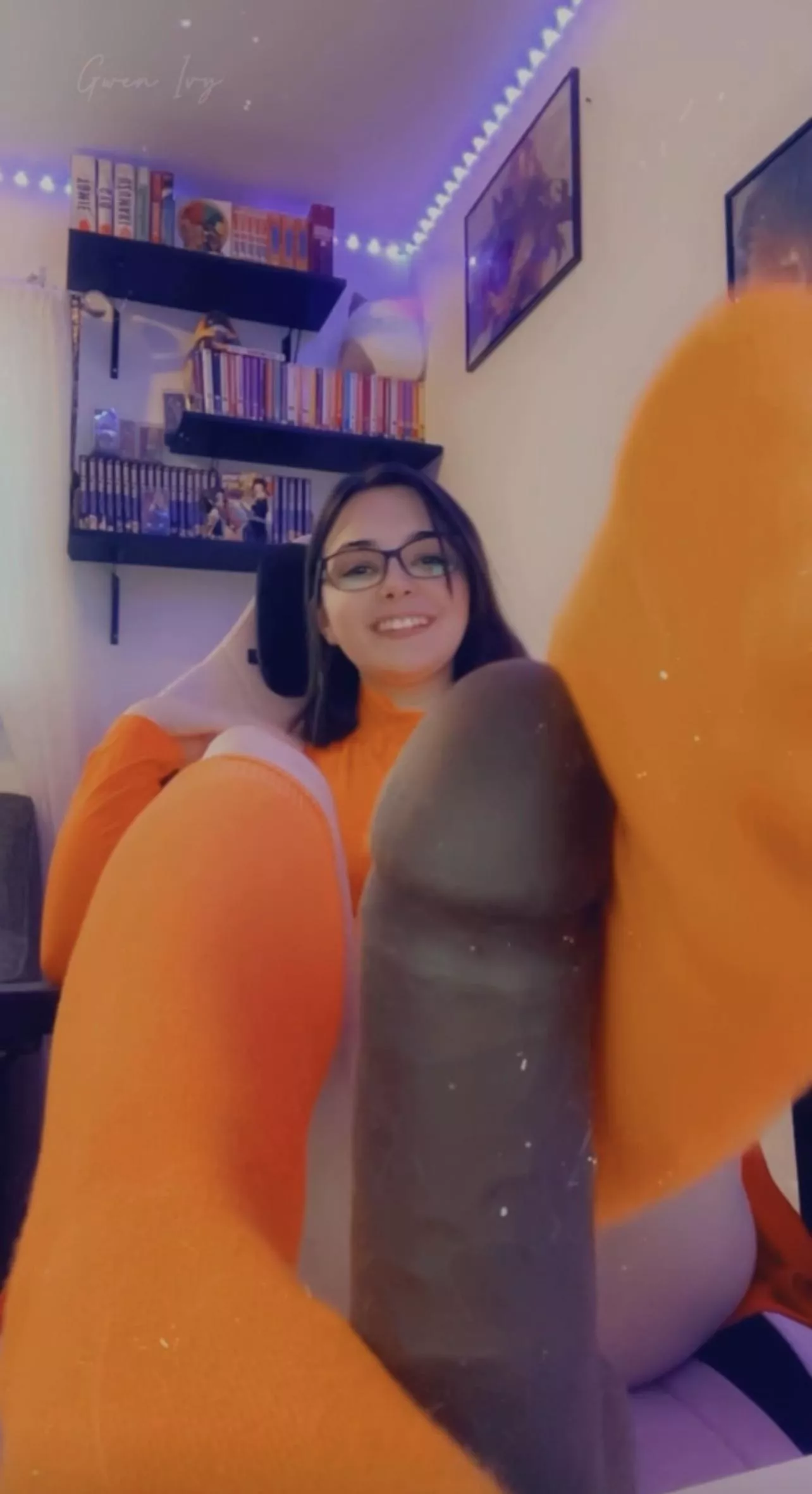 Jinkies, you got so excited [f]or my feet!