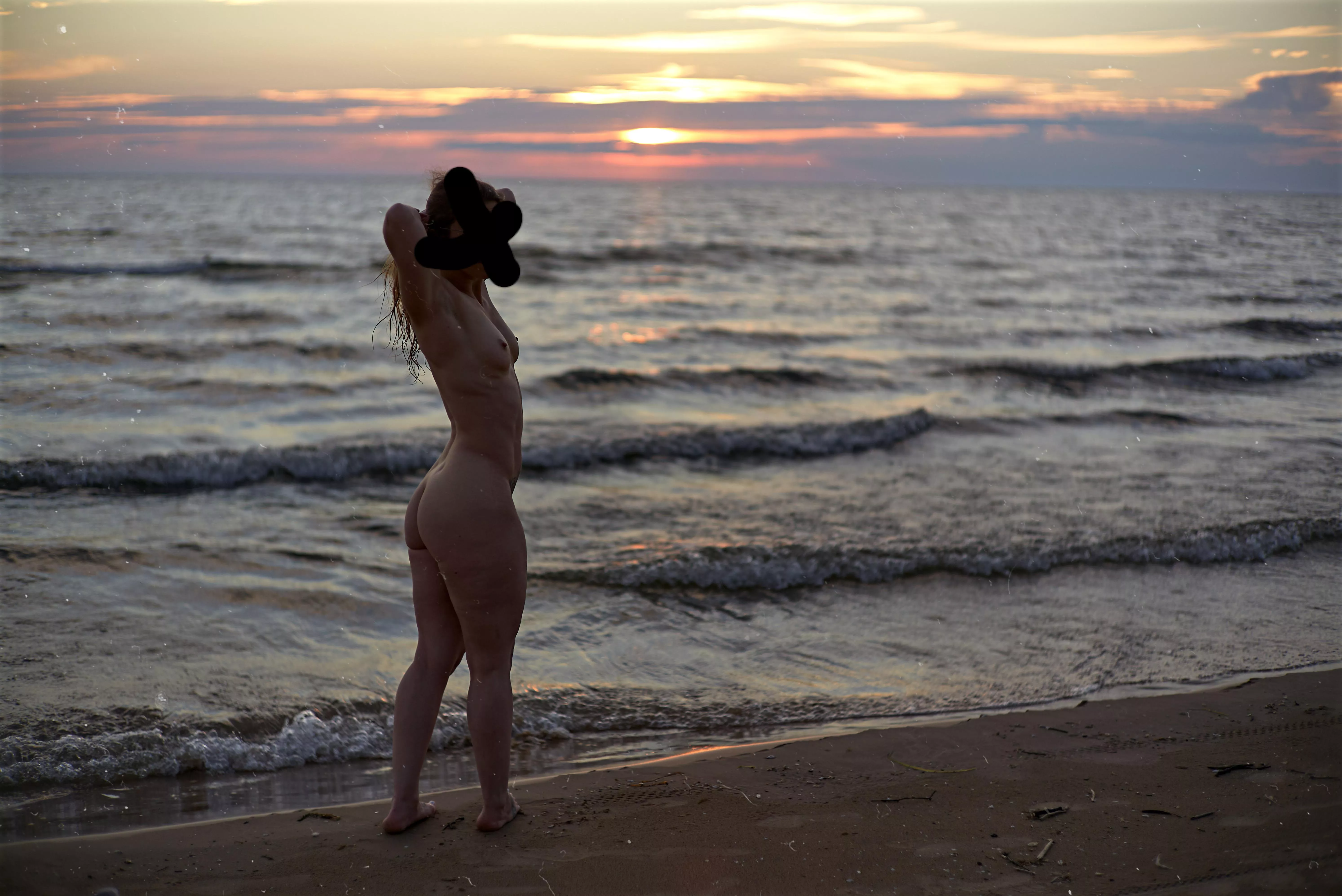 Lake Ontario Sunsets. We have been spending an immense amount of time at Lakeview WMA, just adjacent to Southwick Beach state park. Since moving back to NY from Portland OR, where most of our time was spent at Collins beach and Rooster Rock state park, t Lake Ontario Sunsets. We have been spending an immense amount of time at Lakeview WMA, just adjacent to Southwick Beach state park. Since moving back to NY from Portland OR, where most of our time was spent at Collins beach and Rooster Rock state park, t