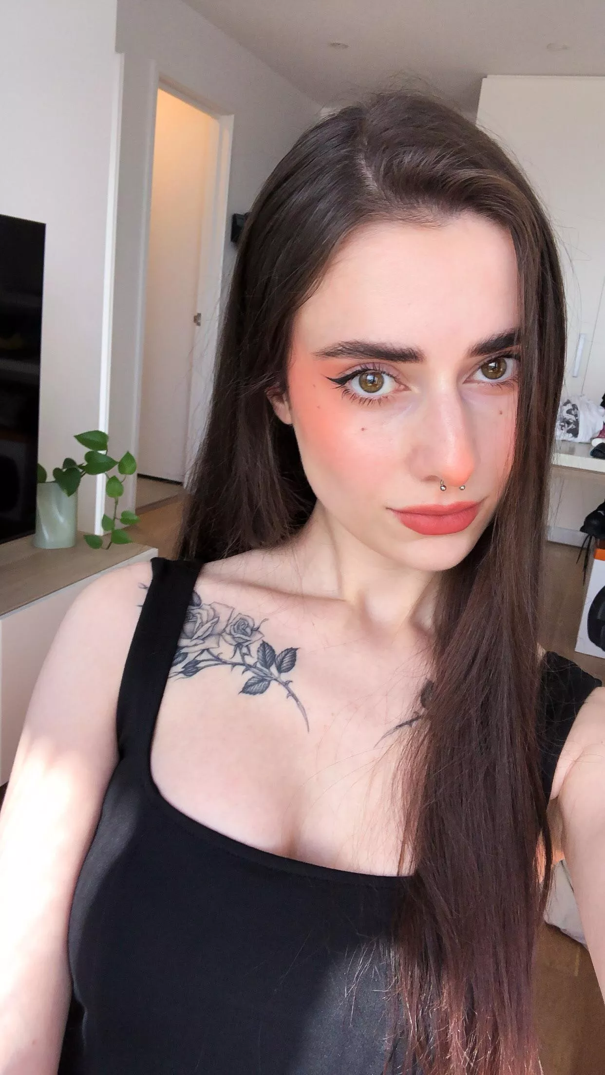 Letting my natural hair grow out 🤝