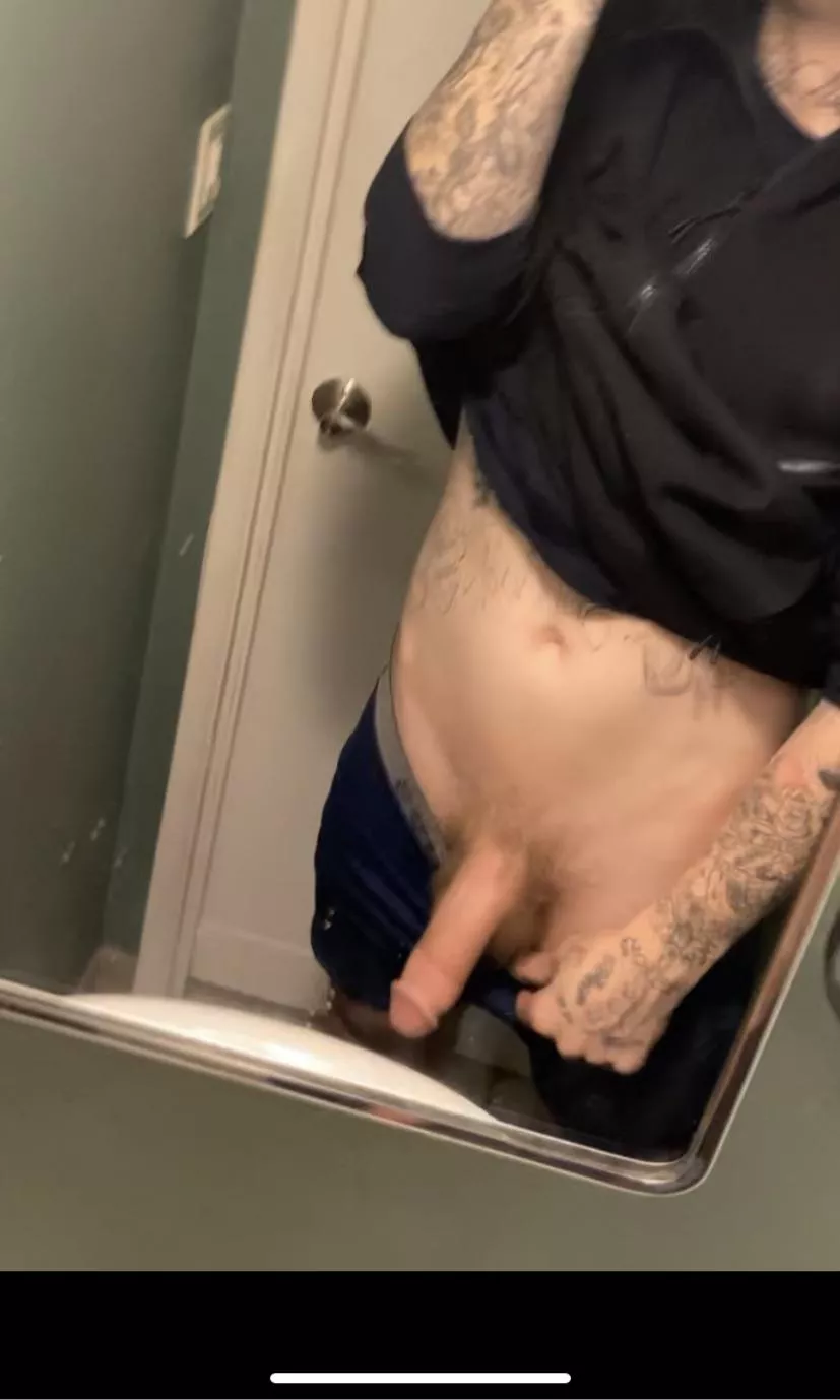 Looking for a video chat partner to play with