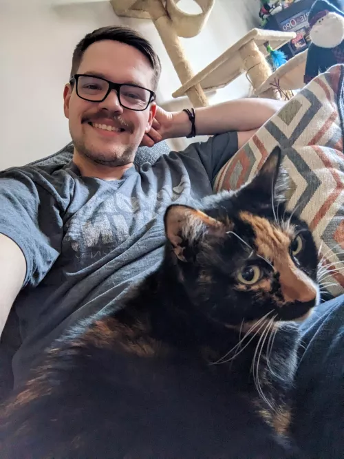 Love our cuddle time 😻😍