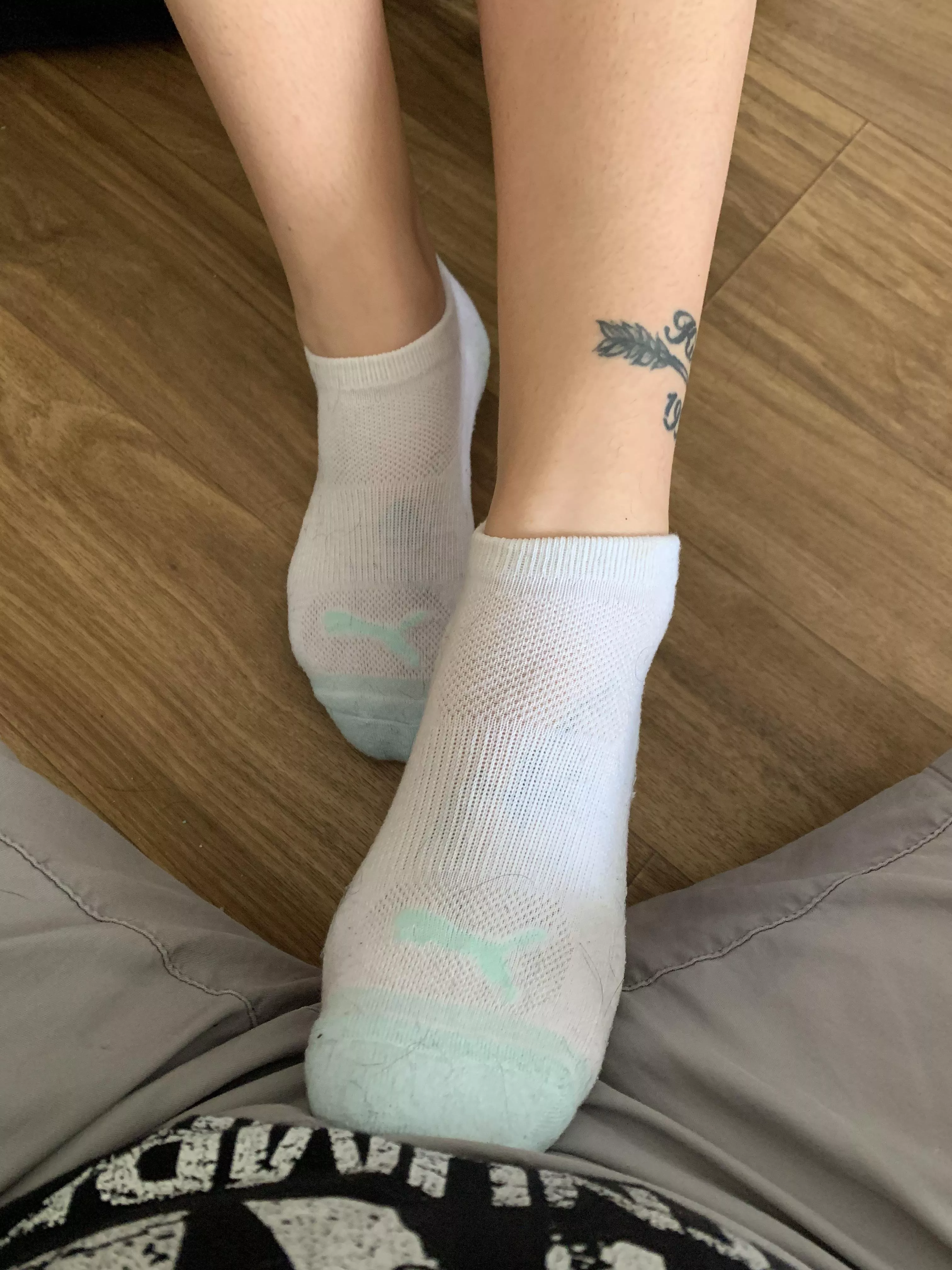 Love teasing my slave 😏