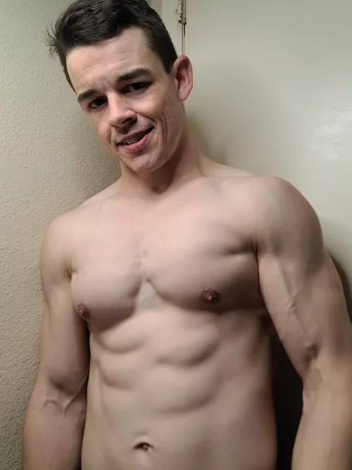 (M) 31 & like to stay lean 😊