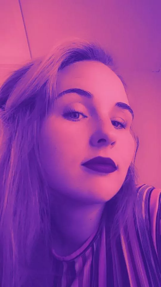 Need some attention bad 😏