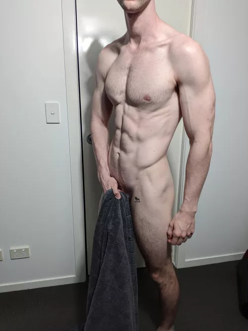 Not a lot of Aussie guys on here, let’s fix that 😎